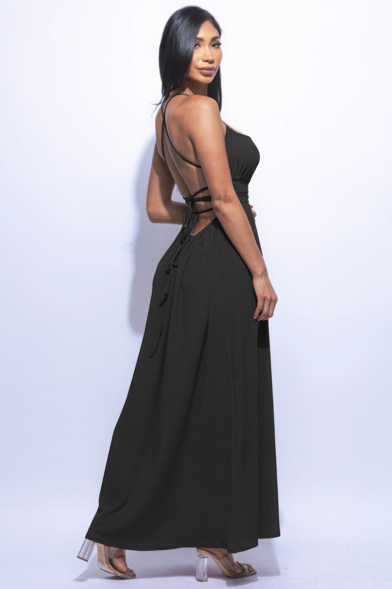 Side Slit Maxi Dress - Elegant and Versatile for Any Occasion